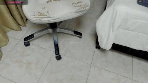 rocco_santos online show from October 24, 2025, 11:56 pm