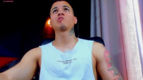 Snapshot of rocco_santos chatting on May 5, 2026, 6:38 pm rocco_santos online show from May 5, 2026, 6:38 pm