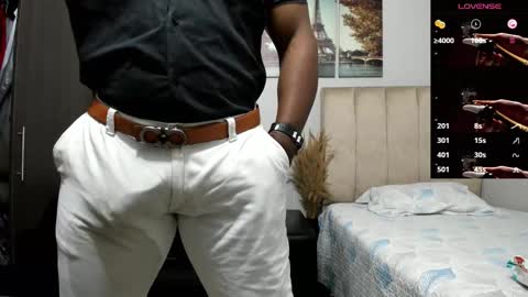 Snapshot of roccoblack02 chatting on October 22, 2025, 10:53 pm onlyfans user waga122 follow my accounts of Instagram Waga122 oficial twitter waga122 thanks you guys online show from October 22, 2025, 10:53 pm