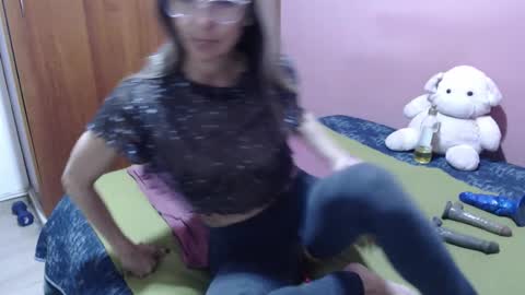 Snapshot of rochelle_xxx chatting on September 21, 2025, 8:05 am Rochelle online show from September 21, 2025, 8:05 am