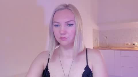 Snapshot of rock__baby chatting on December 20, 2024, 8:55 pm rock__baby online show from December 20, 2024, 8:55 pm