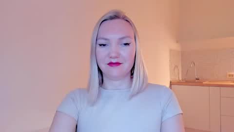 Snapshot of rock__baby chatting on January 26, 2025, 12:26 am rock__baby online show from January 26, 2025, 12:26 am