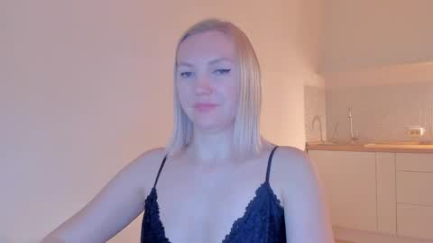 Snapshot of rock__baby chatting on January 28, 2025, 9:08 pm rock__baby online show from January 28, 2025, 9:08 pm