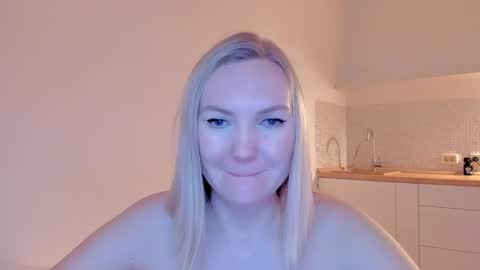 Snapshot of rock__baby chatting on March 9, 2025, 6:39 am rock__baby online show from March 9, 2025, 6:39 am