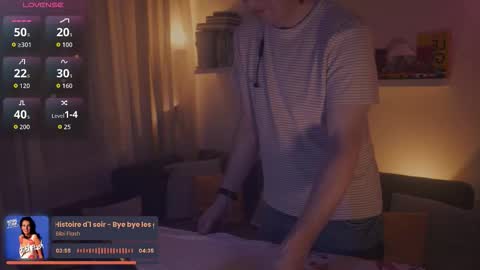 Rocket Bunny online show from September 27, 2025, 8:03 pm