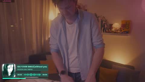 Rocket Bunny online show from October 13, 2025, 7:47 pm