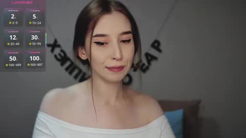 rocketsgirl online show from January 18, 2026, 6:06 am