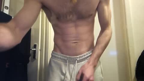 roddeep69 online show from March 10, 2025, 4:03 pm