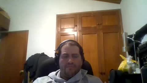 Snapshot of rodfer chatting on July 18, 2026, 9:24 am Rodfer online show from July 18, 2026, 9:24 am