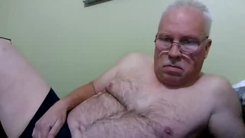 Snapshot of rodstud641 chatting on January 10, 2025, 11:29 pm rodstud641 online show from January 10, 2025, 11:29 pm