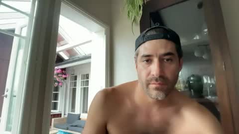 Roger Sterling online show from July 27, 2026, 1:29 pm