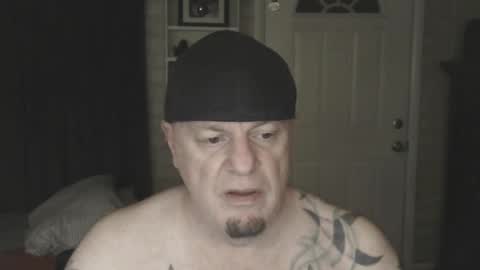 roinaz online show from January 15, 2025, 7:15 am