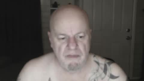 roinaz online show from February 16, 2025, 8:00 pm