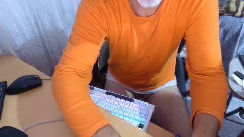 rokettttt online show from November 18, 2025, 9:19 pm