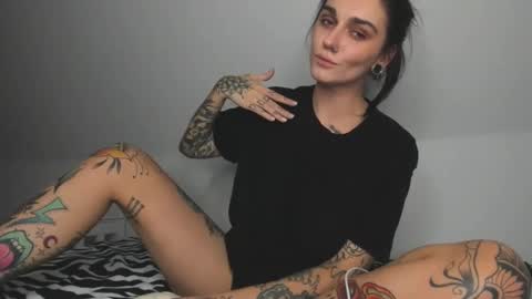 rokiinbaby online show from December 23, 2024, 9:08 pm