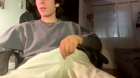 Snapshot of rokyyyyyyyy363545 chatting on February 13, 2026, 1:40 pm rokyyyyyyyy363545 online show from February 13, 2026, 1:40 pm