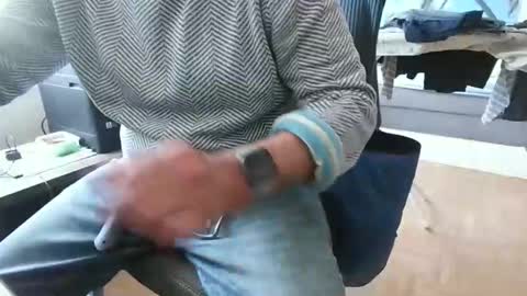 rolandloser1000 online show from April 21, 2026, 10:43 am