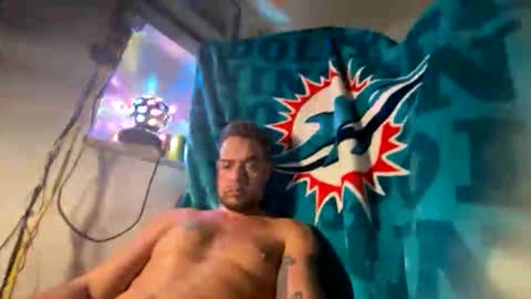 rollthemtits online show from January 15, 2026, 1:10 am