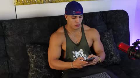 Snapshot of romano_kentt12 chatting on November 17, 2025, 6:19 am romano_kentt12 online show from November 17, 2025, 6:19 am