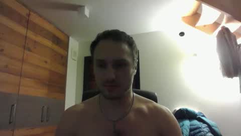 romanz123 online show from April 7, 2026, 7:36 pm