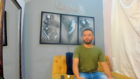 Romeo Bossi online show from April 4, 2026, 11:08 am