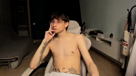 Romeo online show from February 15, 2026, 12:51 am