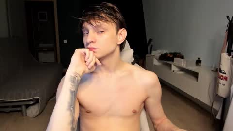 Romeo online show from February 16, 2026, 1:46 am