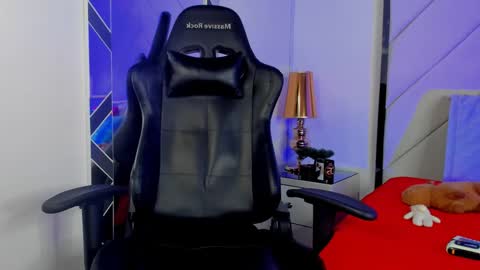 Romeo Ricci online show from January 23, 2025, 2:17 pm