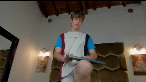 Romeo Ricci online show from February 27, 2026, 10:32 pm