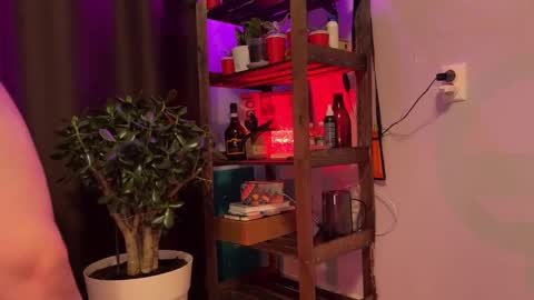 Romeo and Kate online show from October 28, 2025, 12:52 pm