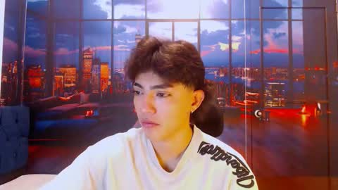 Snapshot of romeomillerr chatting on October 5, 2025, 7:23 pm Romeo online show from October 5, 2025, 7:23 pm
