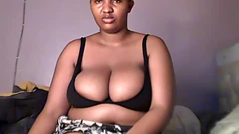 Snapshot of romina_26 chatting on June 13, 2026, 11:24 pm Romina 26 online show from June 13, 2026, 11:24 pm