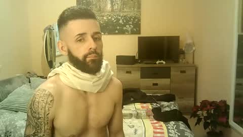 romulus7777 online show from December 31, 2024, 1:41 pm