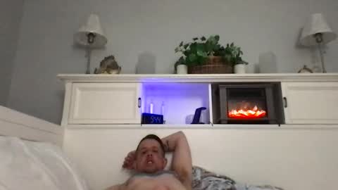 Ron4u1226 online show from December 7, 2024, 2:42 am