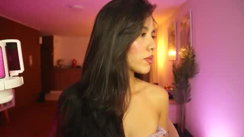 Roni online show from May 26, 2026, 1:45 am
