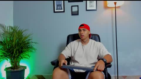 RonnieCanford online show from February 23, 2026, 5:54 pm