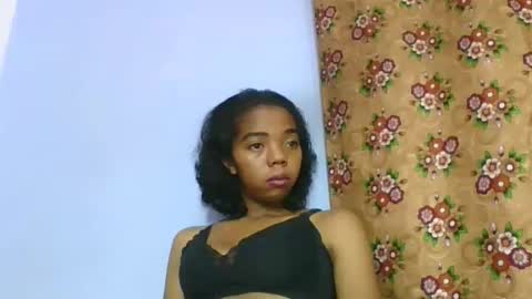 rosah225127 online show from April 24, 2026, 6:10 pm