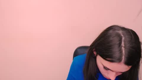 Rose online show from October 23, 2025, 7:18 am