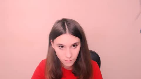 Rose online show from November 4, 2025, 8:02 am