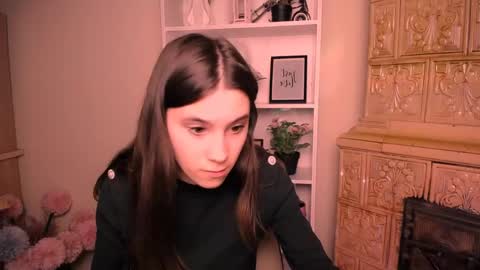 Rose online show from April 24, 2026, 6:49 am
