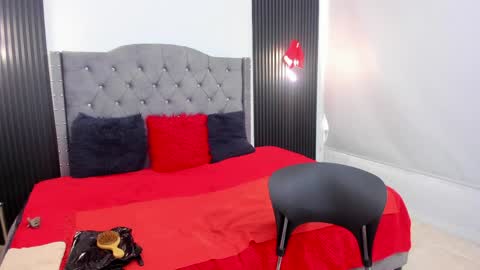 Rosalinda online show from March 24, 2026, 3:17 pm