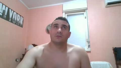 Rosario online show from November 22, 2025, 1:04 am