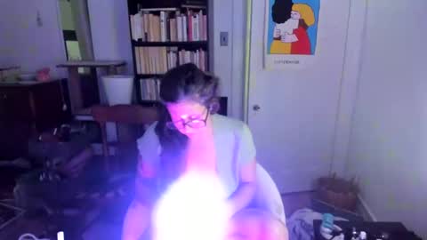 rose257044 online show from September 9, 2025, 8:30 pm