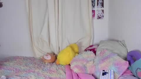 Snapshot of rose_adeline chatting on July 14, 2026, 7:13 am rose online show from July 14, 2026, 7:13 am