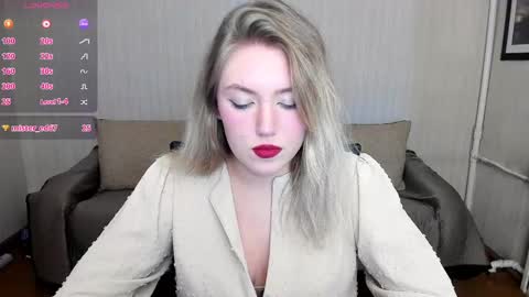 Rose but u can call me princess online show from February 10, 2025, 9:04 pm