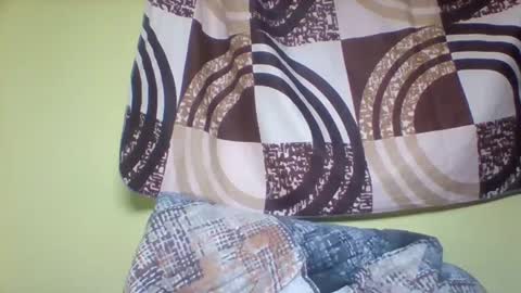 rose_coco online show from October 12, 2025, 1:26 am