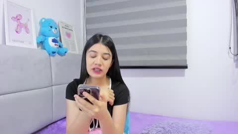 Snapshot of roseandmiah chatting on November 24, 2025, 3:17 am Rose y Miah online show from November 24, 2025, 3:17 am