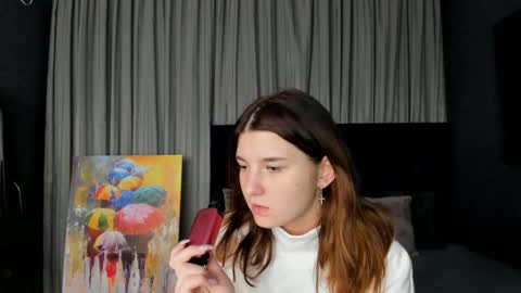 Snapshot of roseblanche2k chatting on December 16, 2024, 11:18 pm Florin online show from December 16, 2024, 11:18 pm