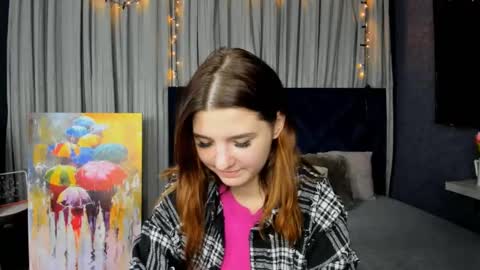 Snapshot of roseblanche2k chatting on January 17, 2025, 11:07 pm Florin online show from January 17, 2025, 11:07 pm