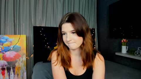 Snapshot of roseblanche2k chatting on January 20, 2025, 10:37 pm Florin online show from January 20, 2025, 10:37 pm